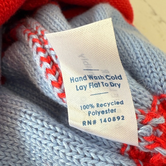 NWT Re-Spun Glacier Pom Beanie Hat Red/Blue Stripe Marine Layer | Size OS - Picture 4 of 5